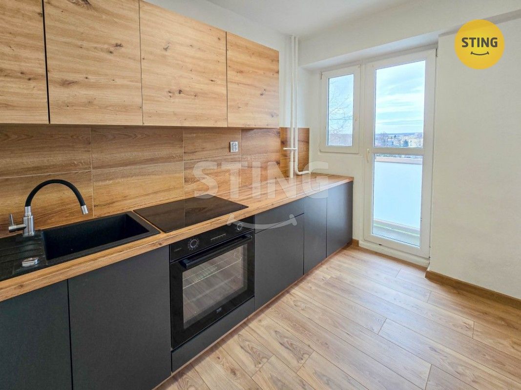 Pronájem byt 2+1 - Žižkova, Karviná, 58 m²