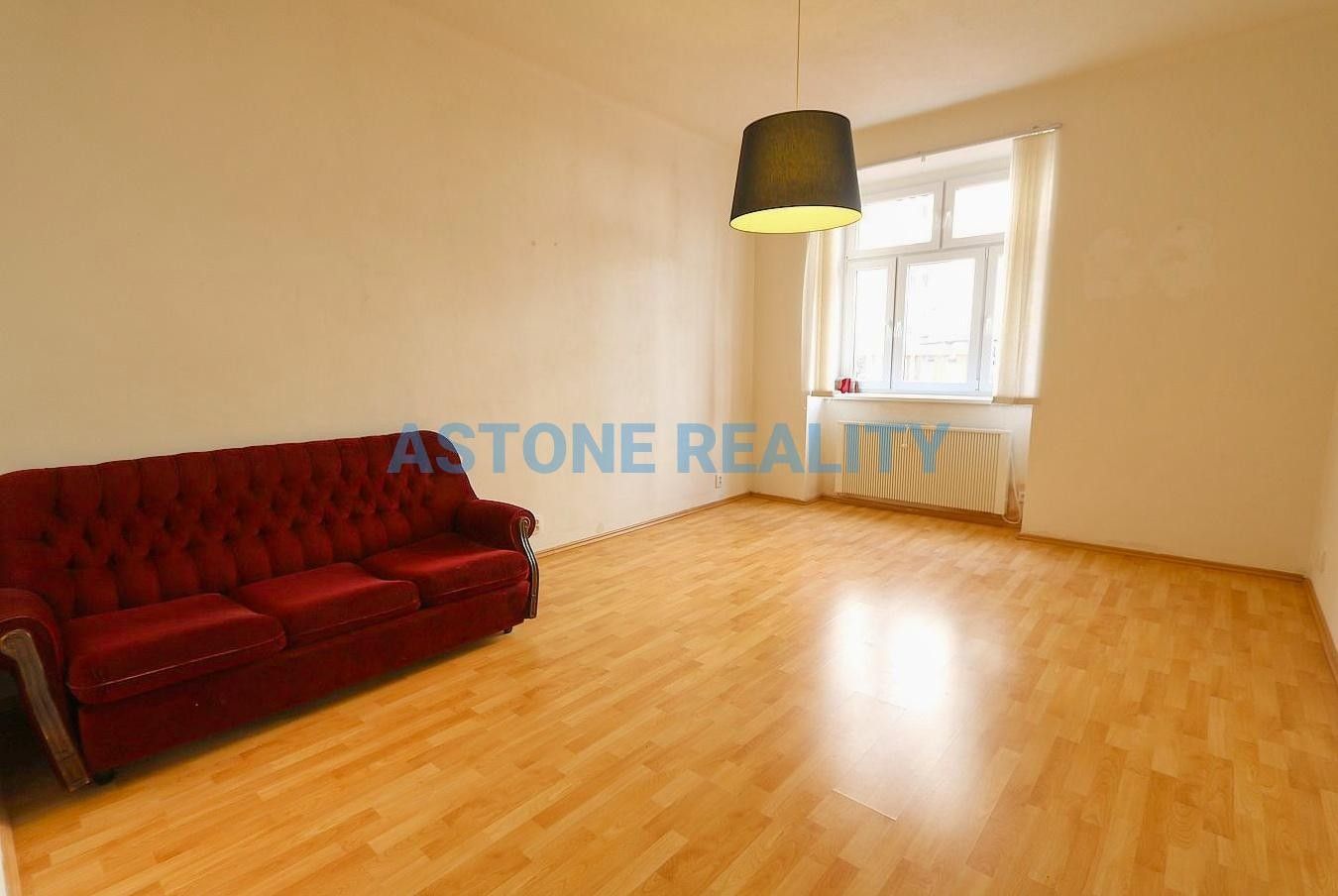 2+kk, Raisova  , Praha, 46 m²
