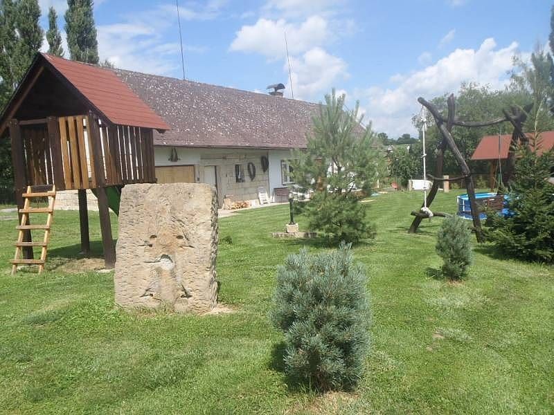 Chaty, Mladějov v Čechách, Královéhradecký kraj