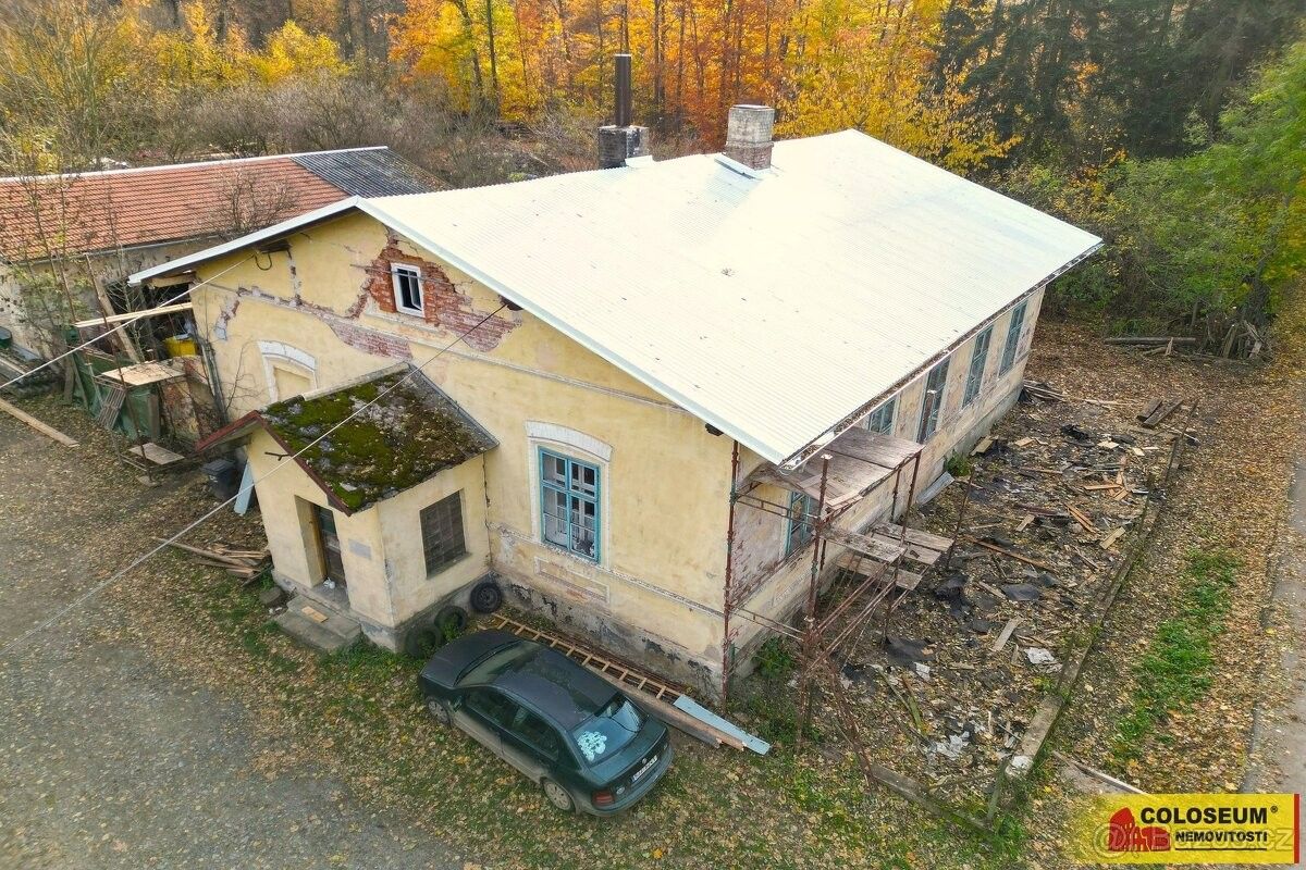 Prodej rodinný dům - Jemnice, 675 31