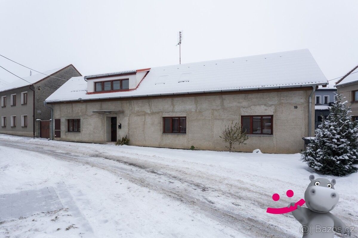 Prodej byt - Dolany u Olomouce, 783 16