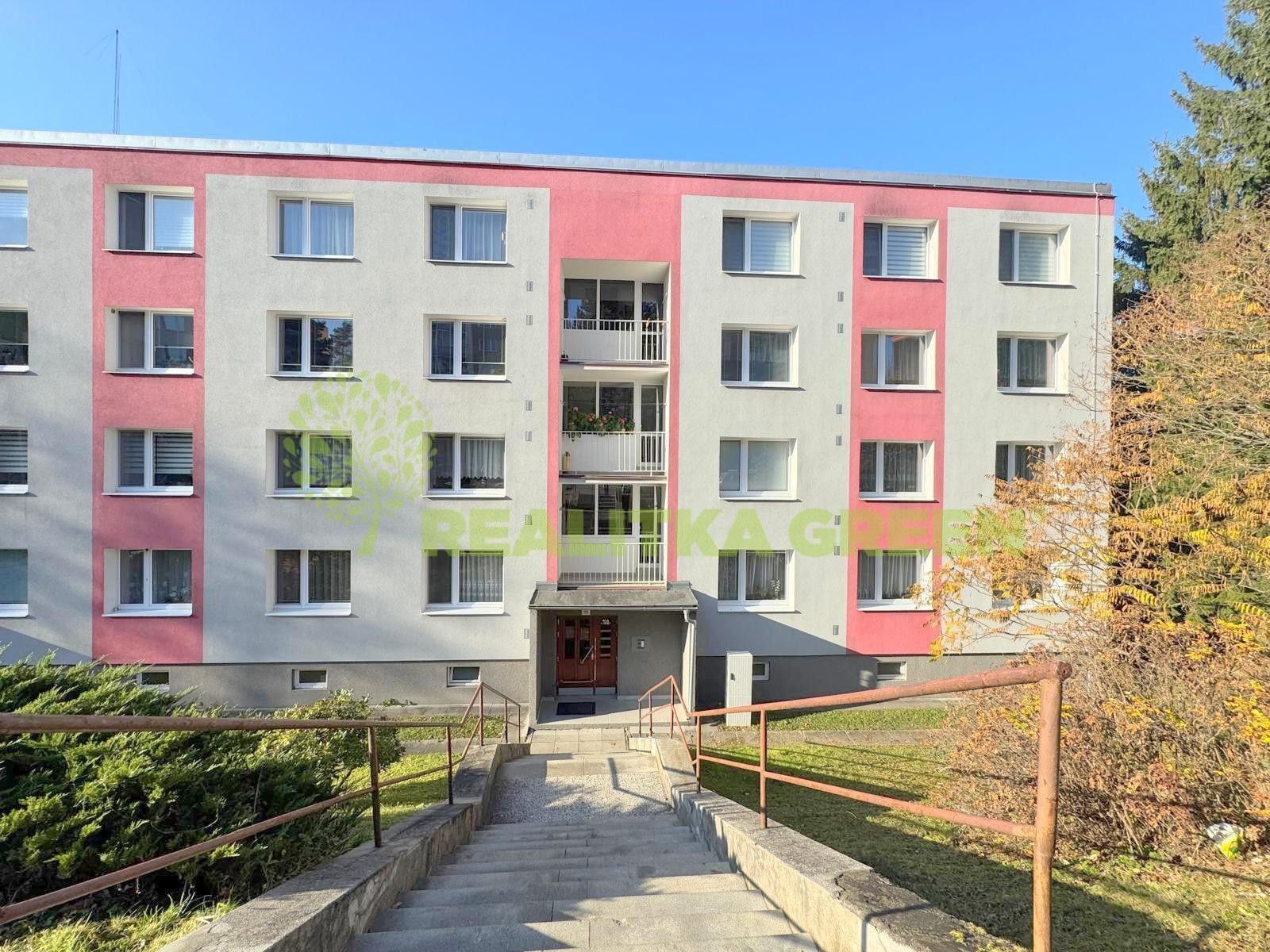 2+1, Bratří Hlaviců, Vsetín, 43 m²