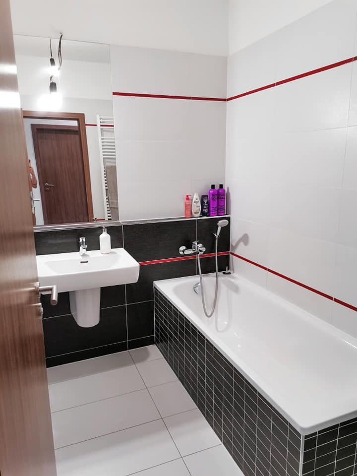 Pronájem byt 4+1 - Padovská, Praha - Horní Měcholupy, 110 m² - 5