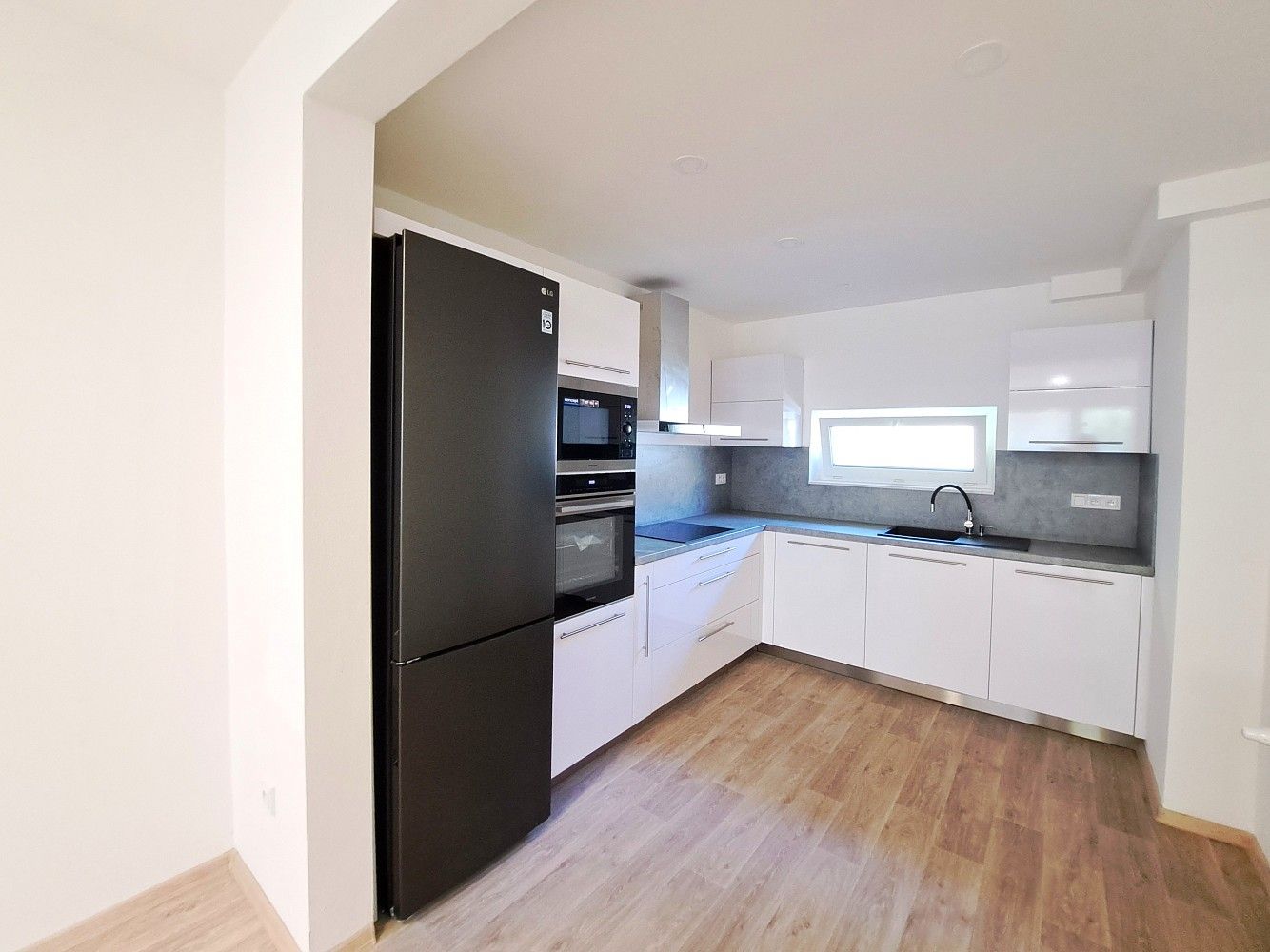 Prodej rodinný dům - Podhradí, okres Zlín, 230 m² - 5