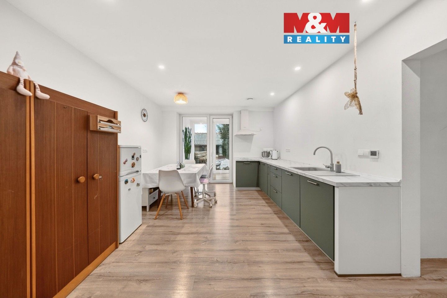 Rodinné domy, Žabčická, Přísnotice, 159 m²