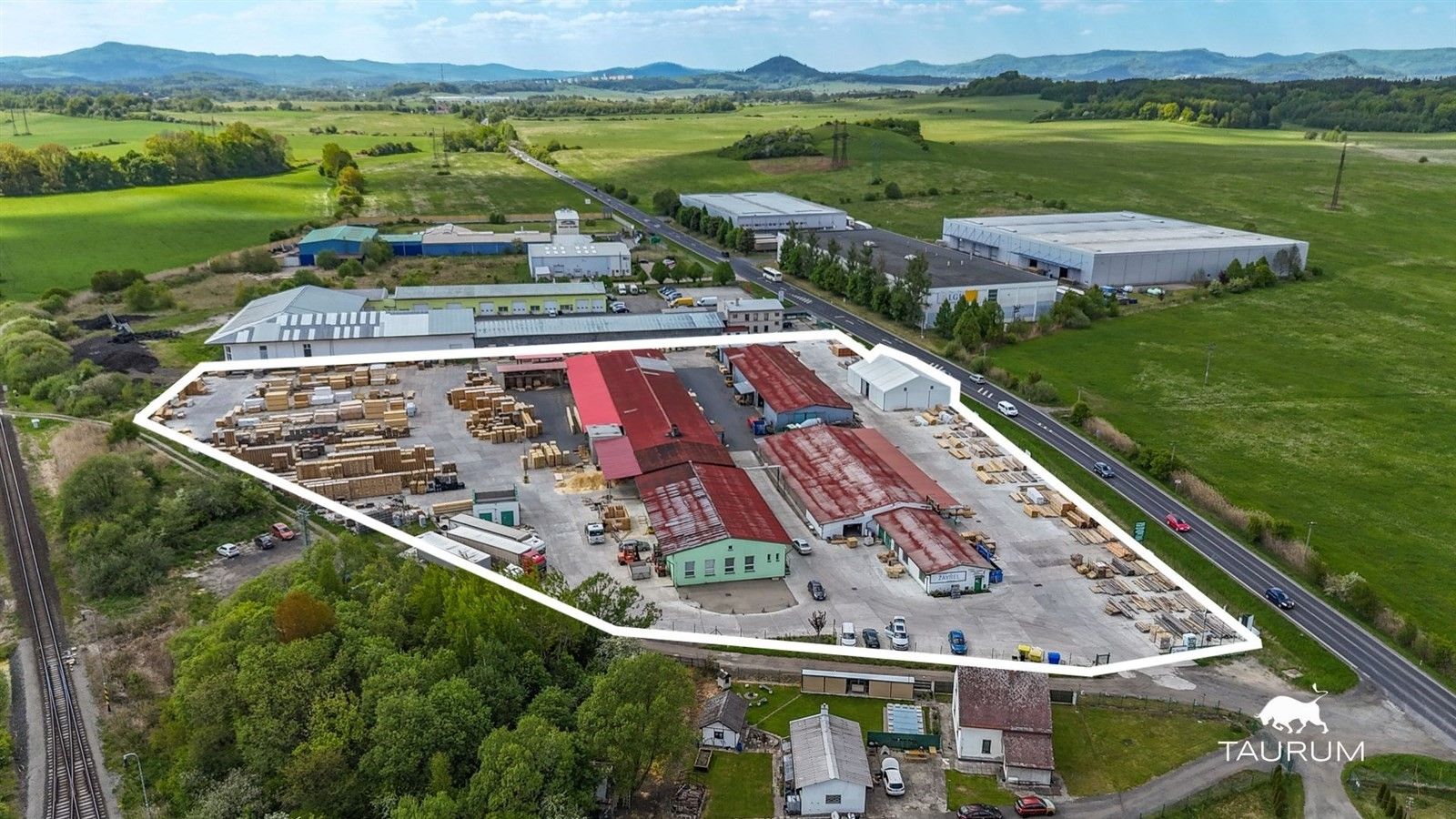 Prodej sklad - Nádražní 288, Zákupy, 21 m²