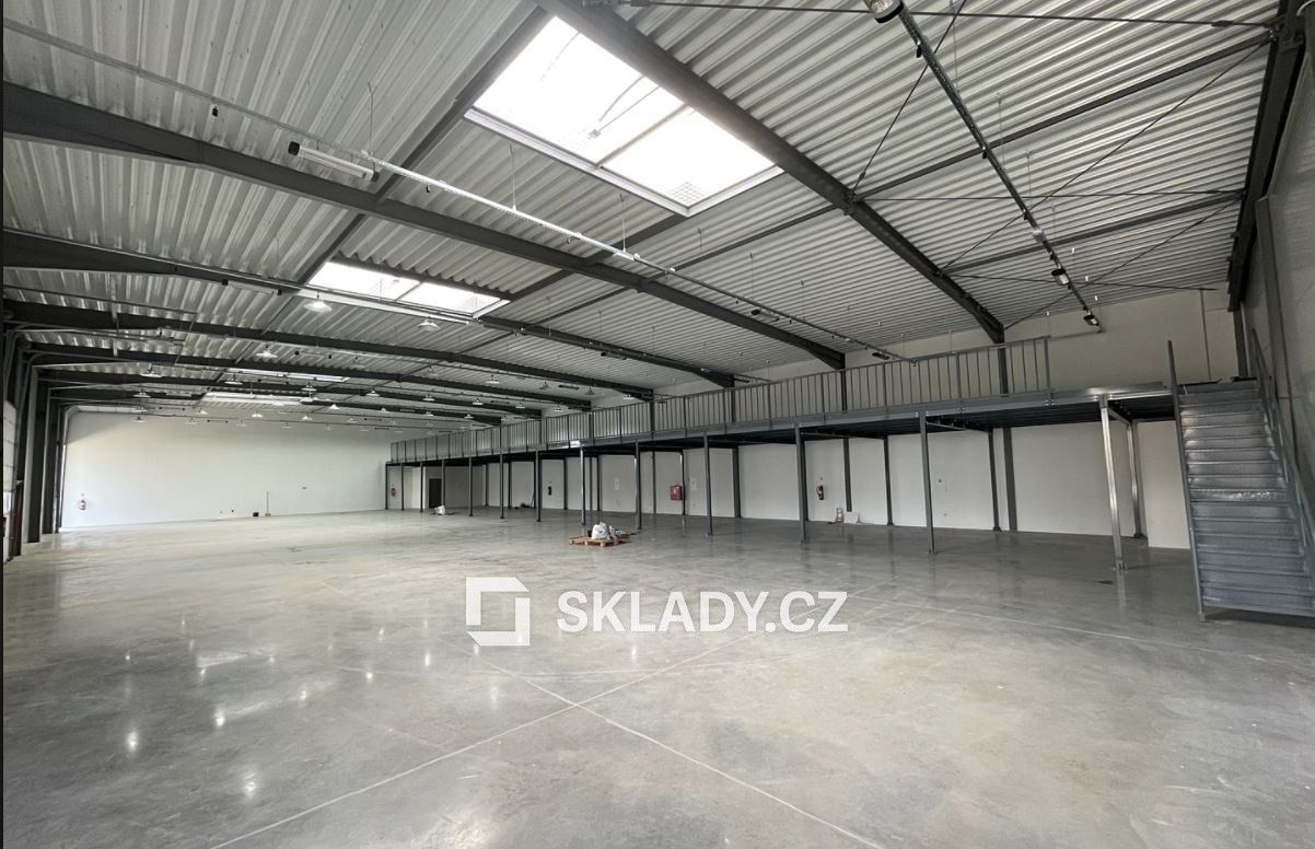 Sklad · 270 m² · Zápy - 3