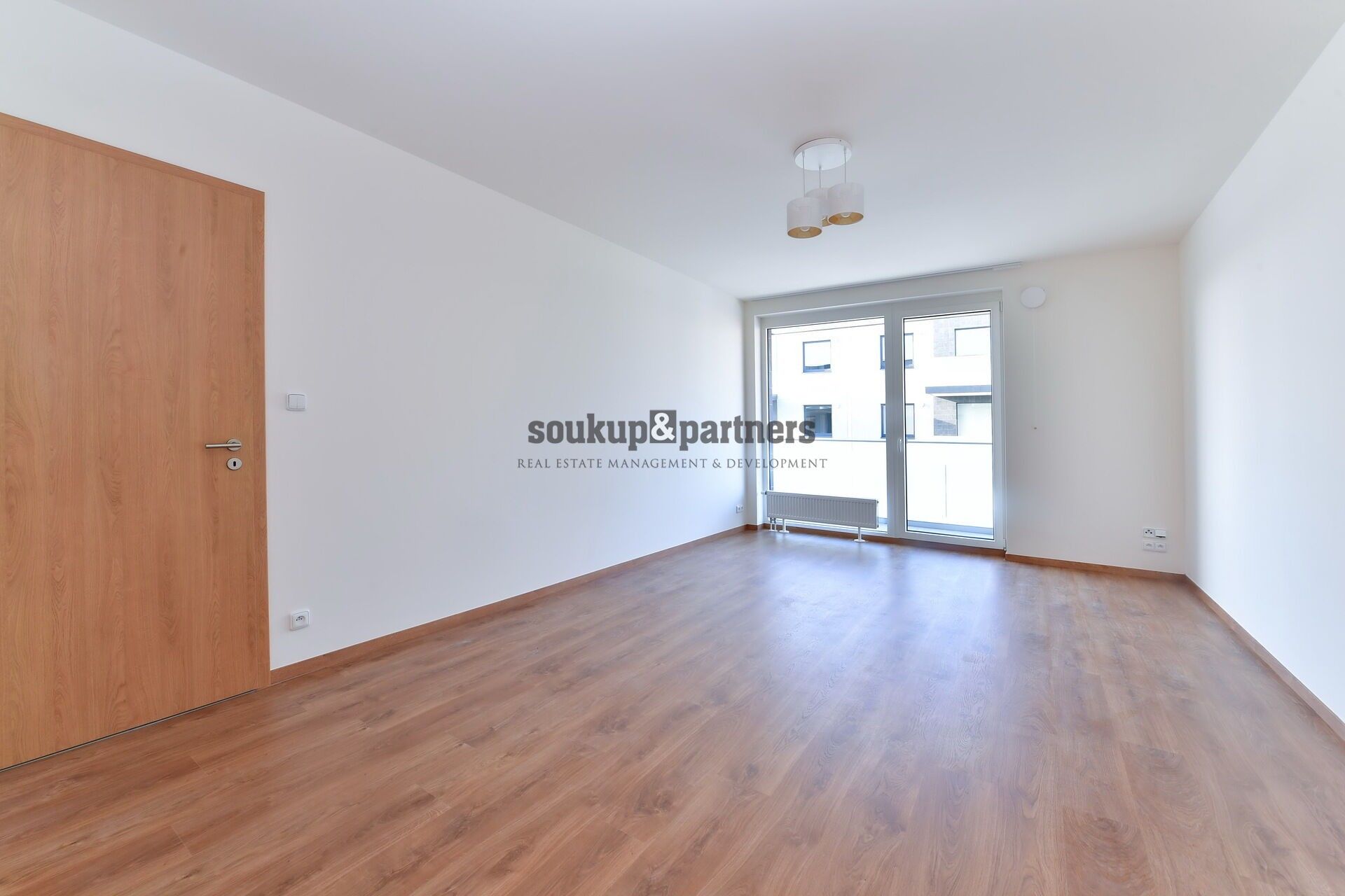 Pronájem byt 2+kk - Čakovická, Praha, 54 m²