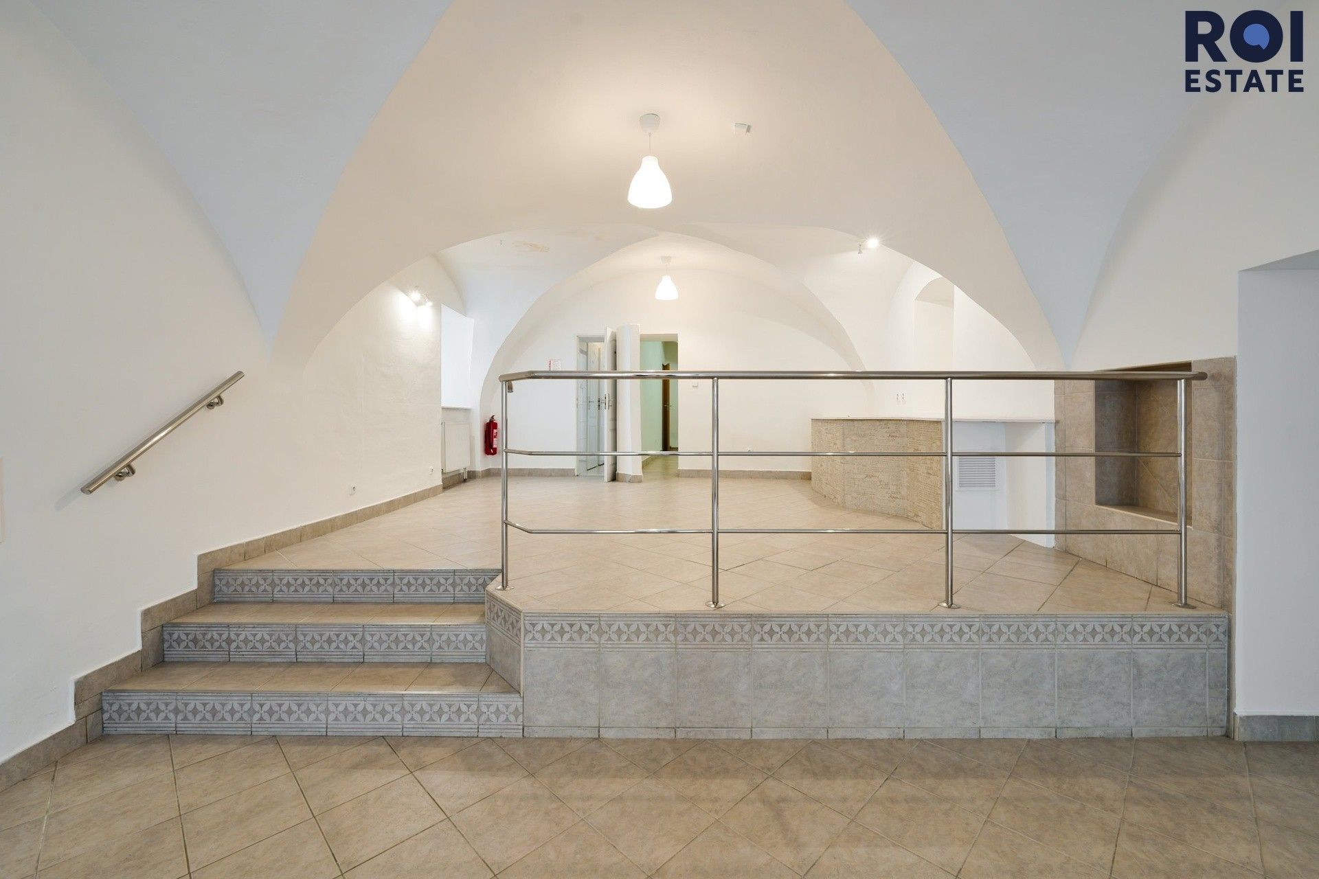 Pronájem obchodní prostory - Komenského, Velké Meziříčí, 82 m²