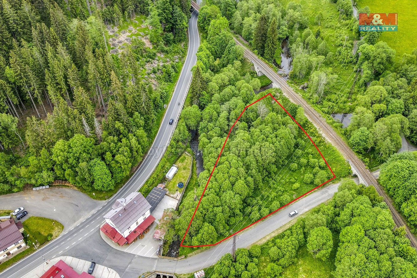 Rybník, 4 656 m²