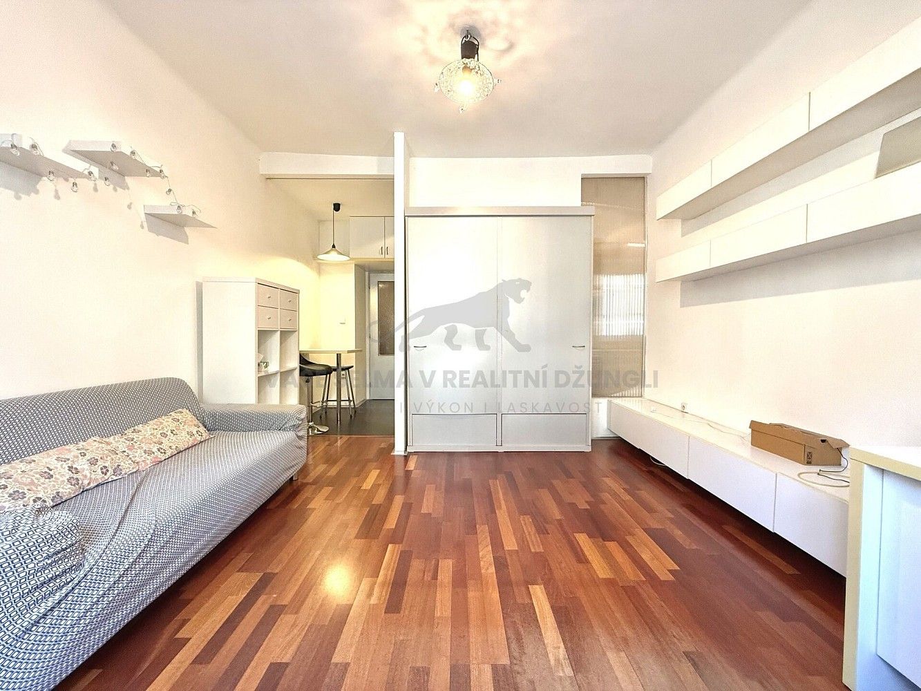 1+kk, Za poštou, Praha 10 - Strašnice, 32 m² - 1