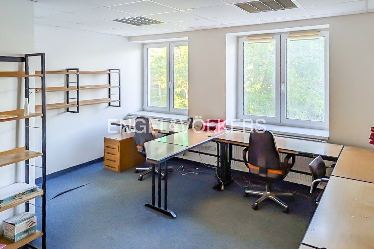 Pronájem kancelář - Vídeňská, Praha, 156 m²