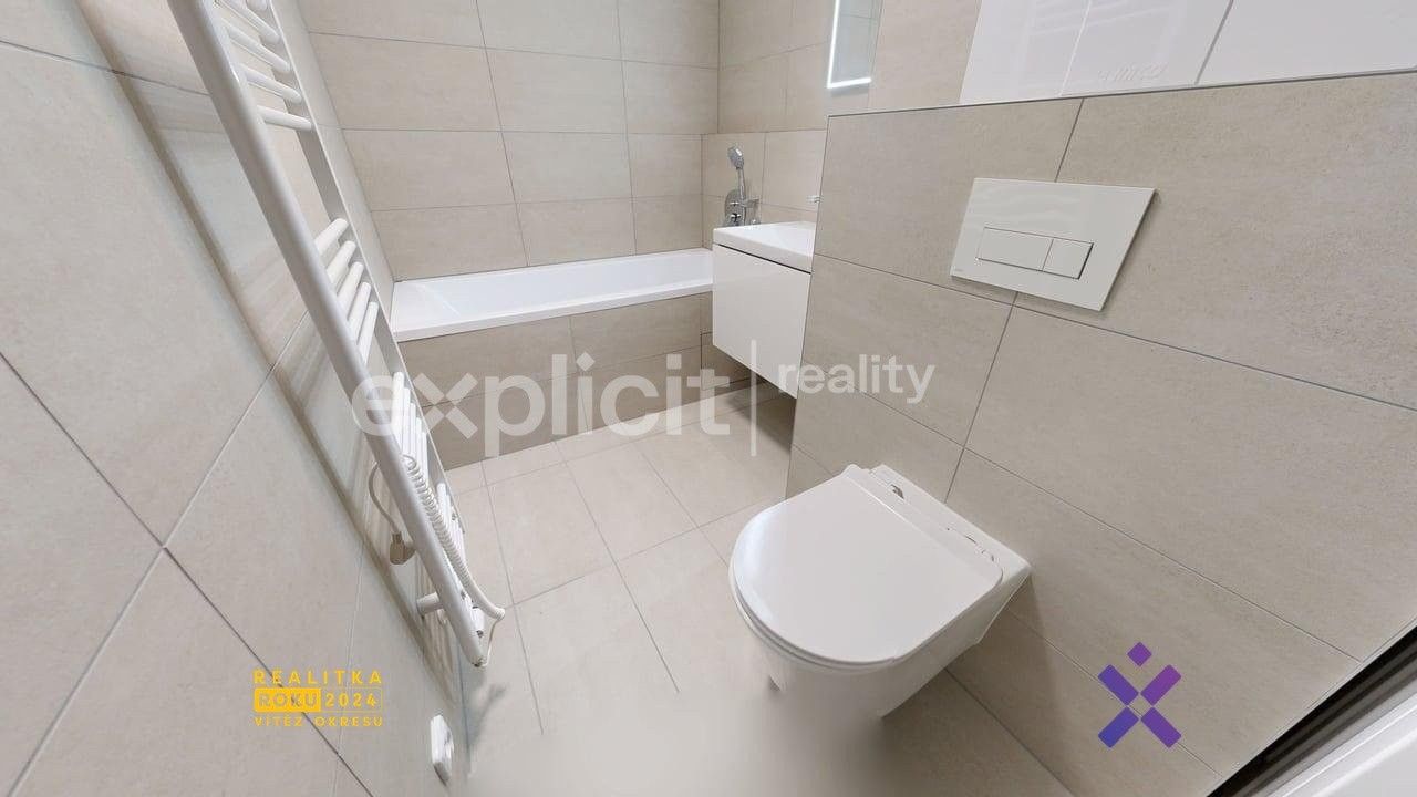 Pronájem byt 1+kk - Nad Stráněmi,Zlín,Zlín, 41 m²