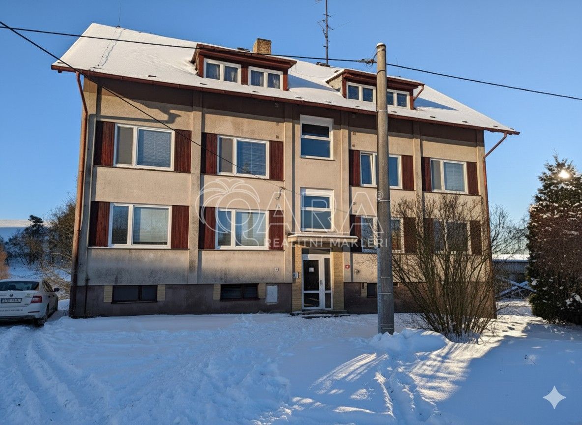 3+kk, Dolní Jamné, Bezvěrov, 77 m²