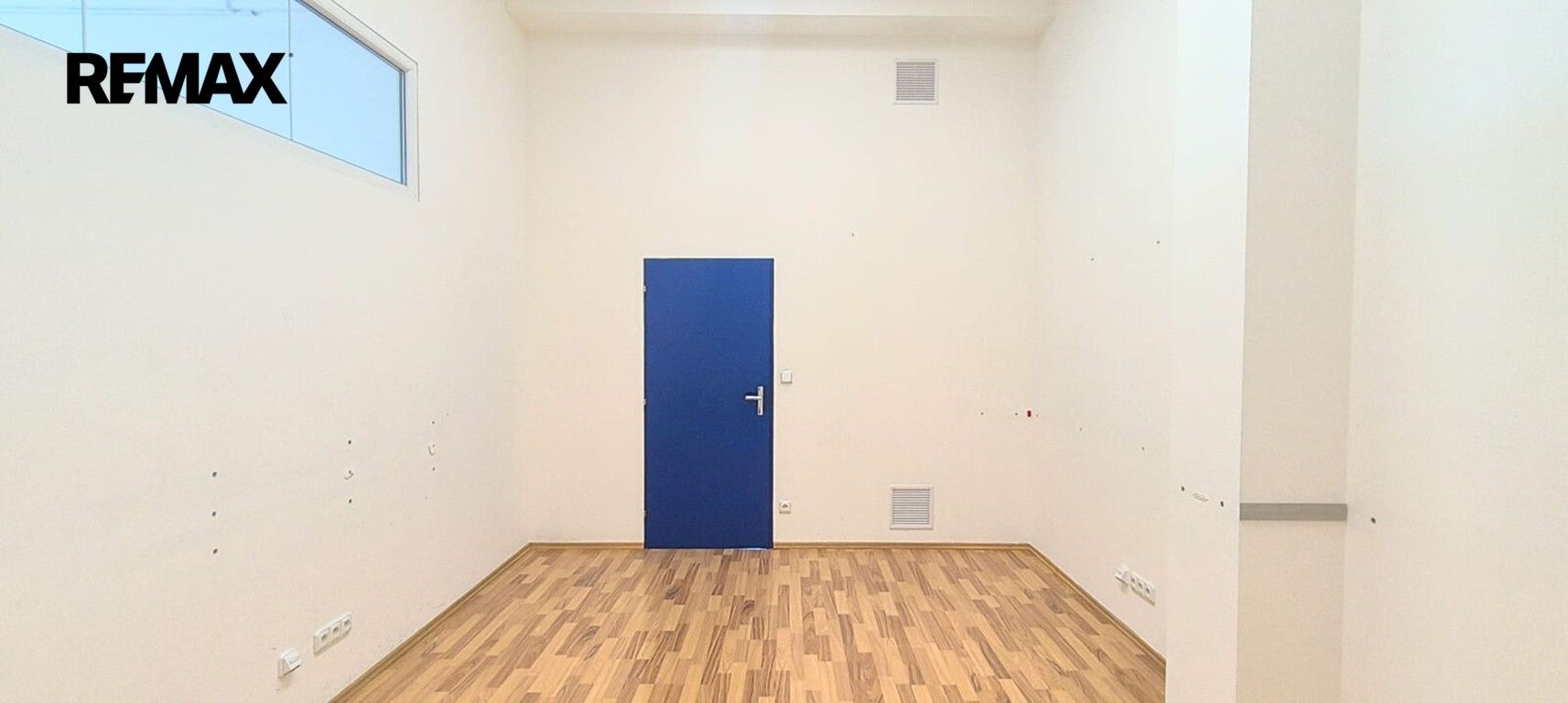 Kancelář · 19 m² · Horňátecká 1772, Praha Kobylisy - 4