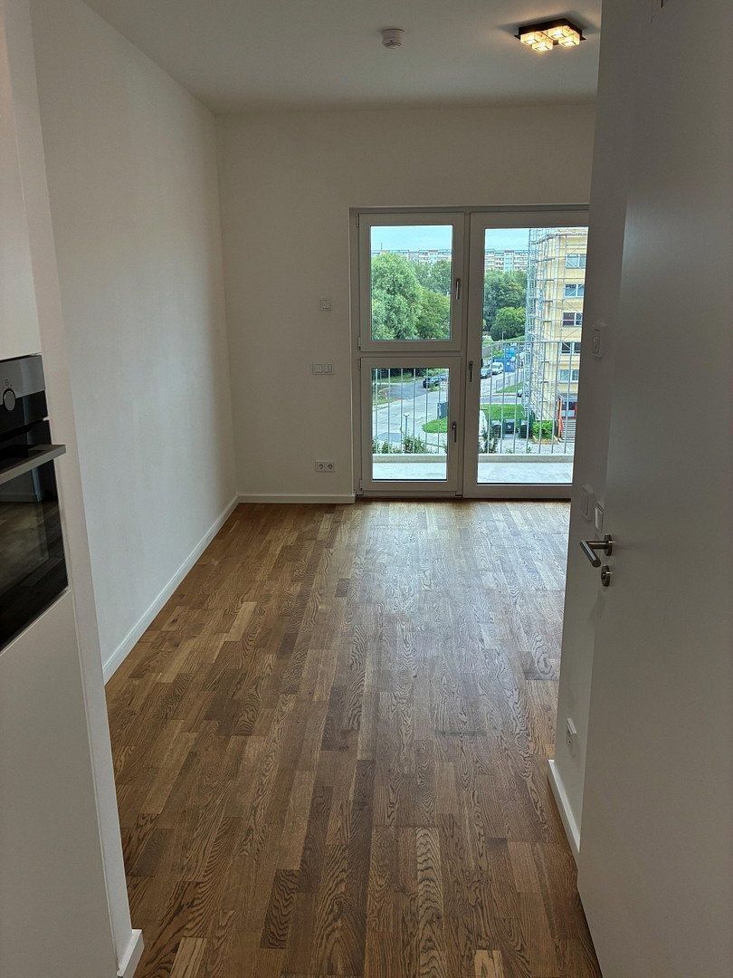 1+1, Berlin Biesdorf Berlin 12681, 25 m² - 2