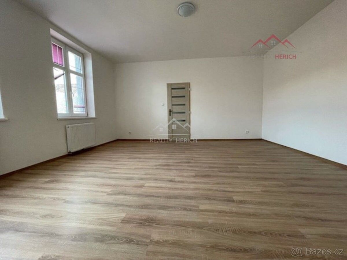 Byty, Chomutov, 430 01 - 2