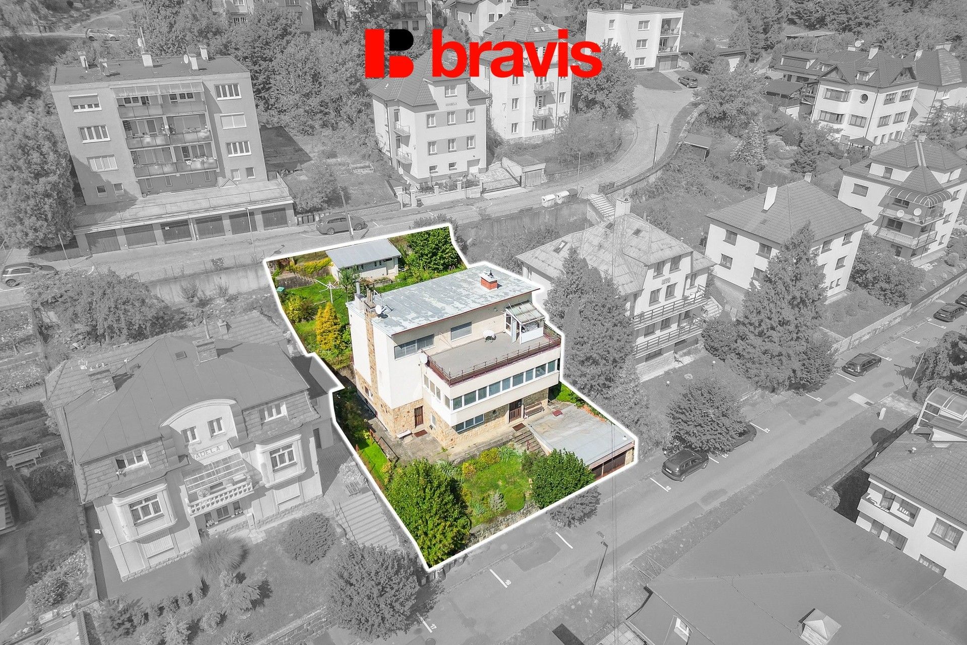 Vily, Josefa Černíka, Luhačovice, 381 m²