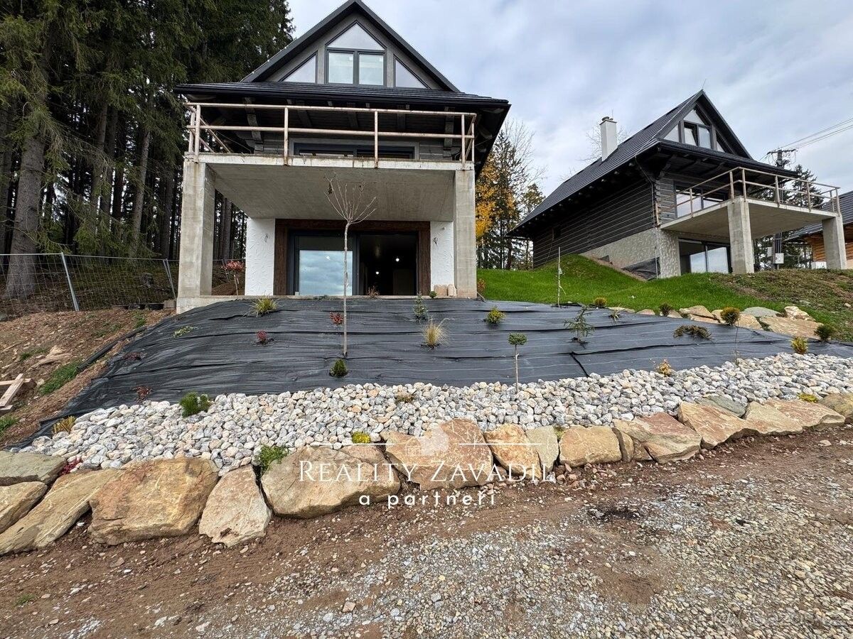 Chaty, 987 65, Slovensko