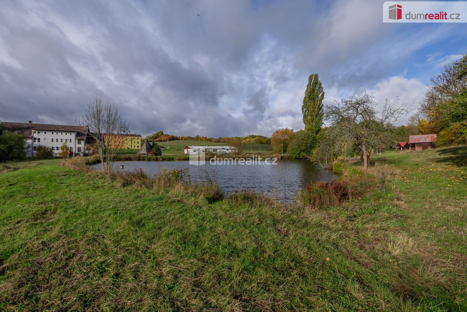 Prodej ubytovací zařízení - Kostrčany, Valeč, 43 069 m²