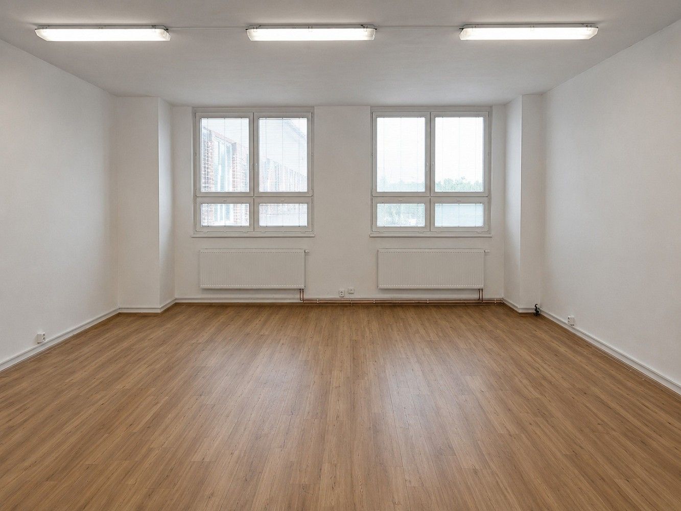 Kanceláře, Třebíč, Kraj Vysočina, 25 m² - 1