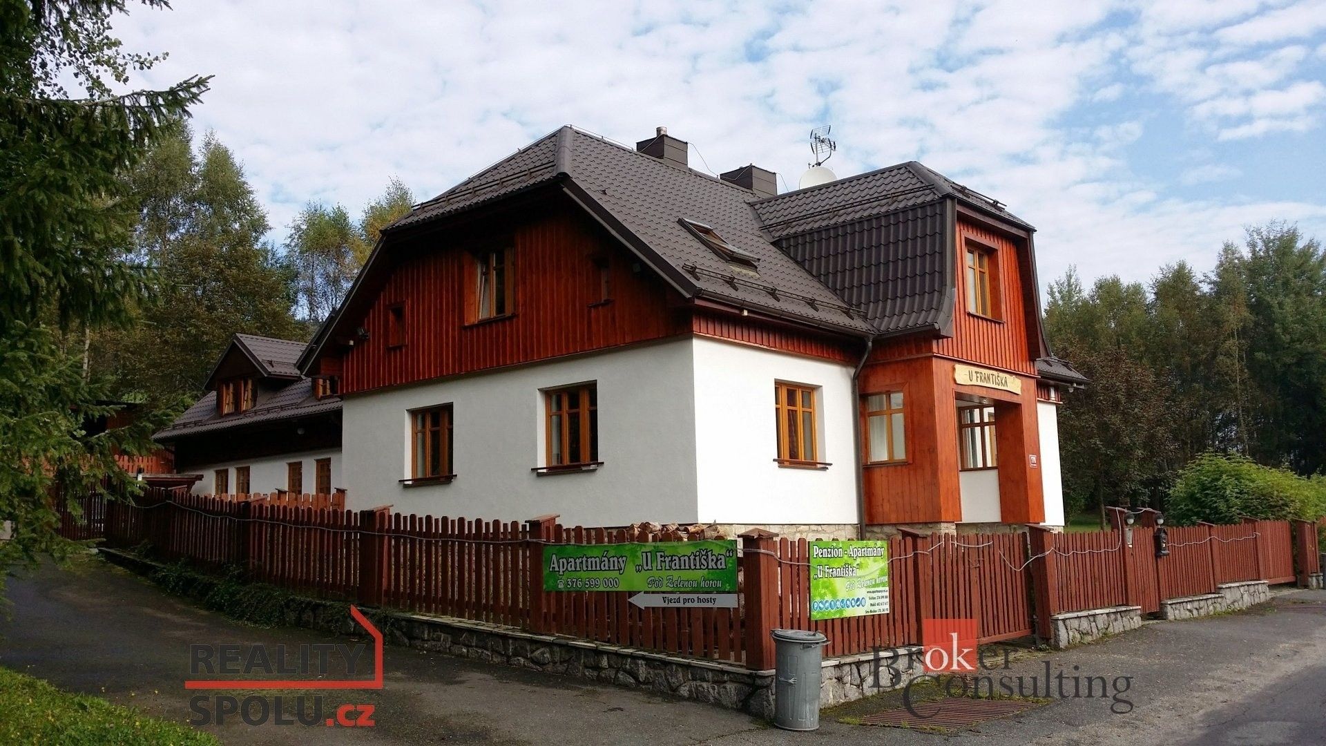 Ubytovací zařízení, Srní, 439 m²