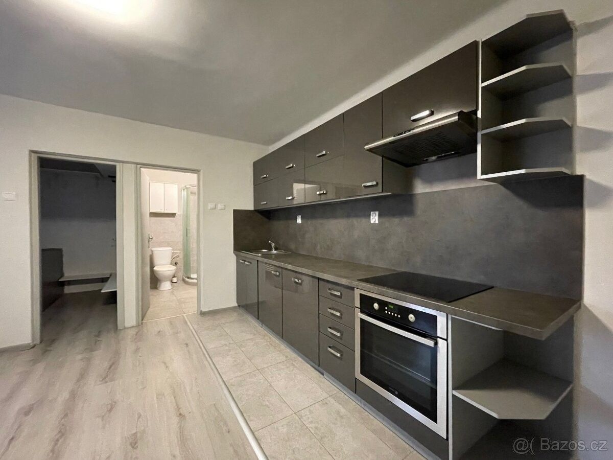 Prodej rodinný dům - Uherský Brod, 688 01