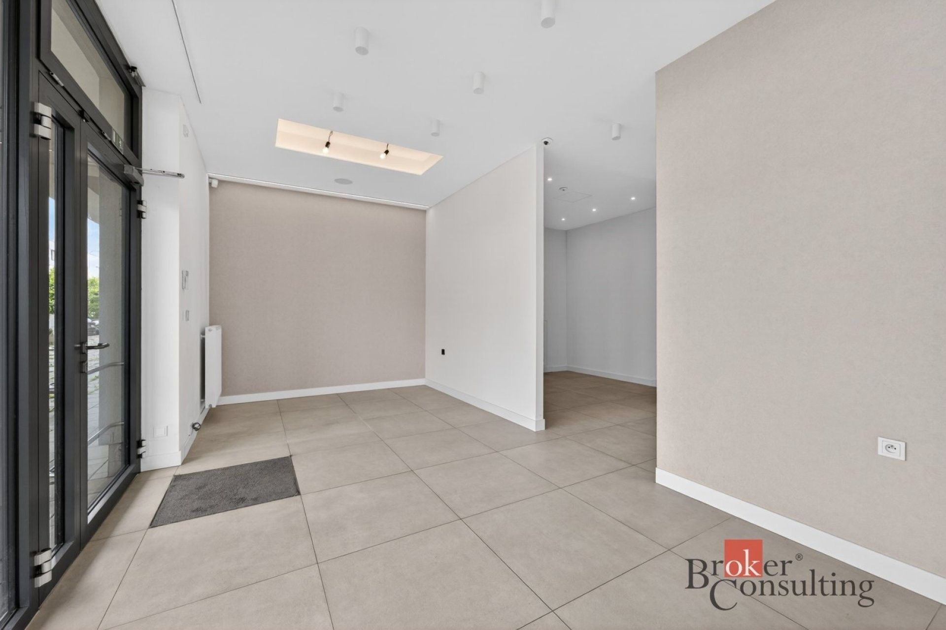 Obchodní prostory · 108 m² · Vltavínová, Plzeň - 4