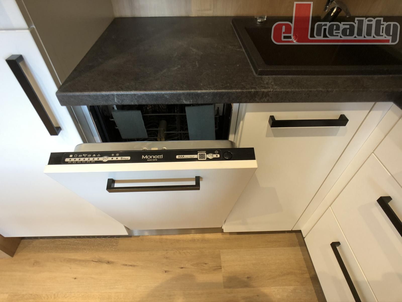 Pronájem byt 1+kk - Skalní, Hranice, 47 m²