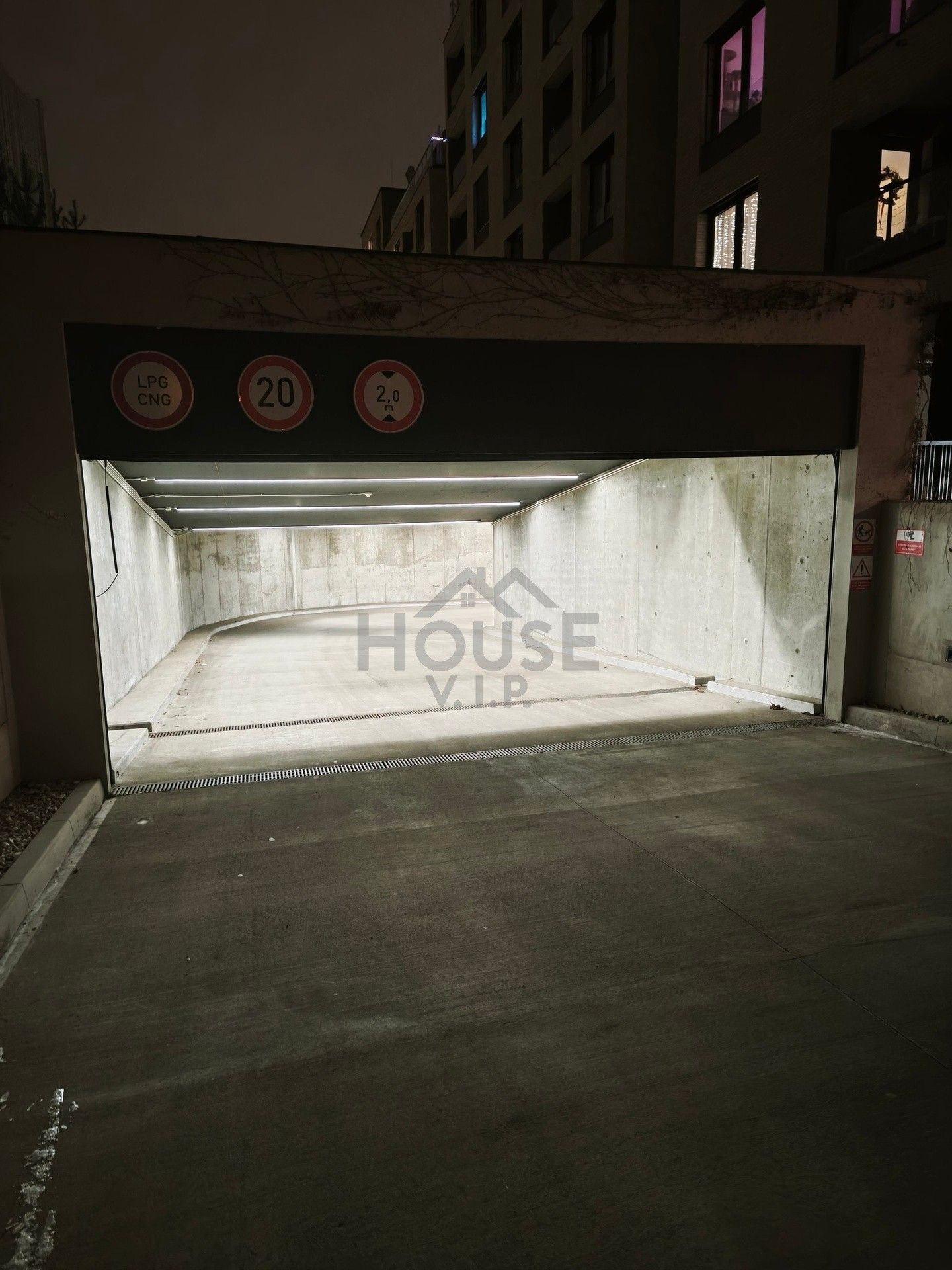 Nemovitost · 12 m² · Na palouku 3479, Praha Strašnice - 3