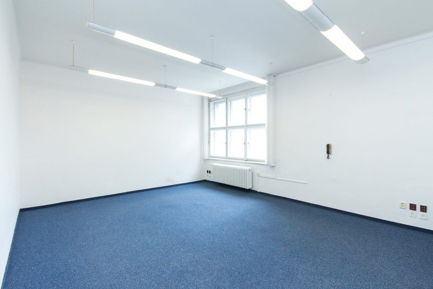 Kancelář · 53 m² · Praha - 4