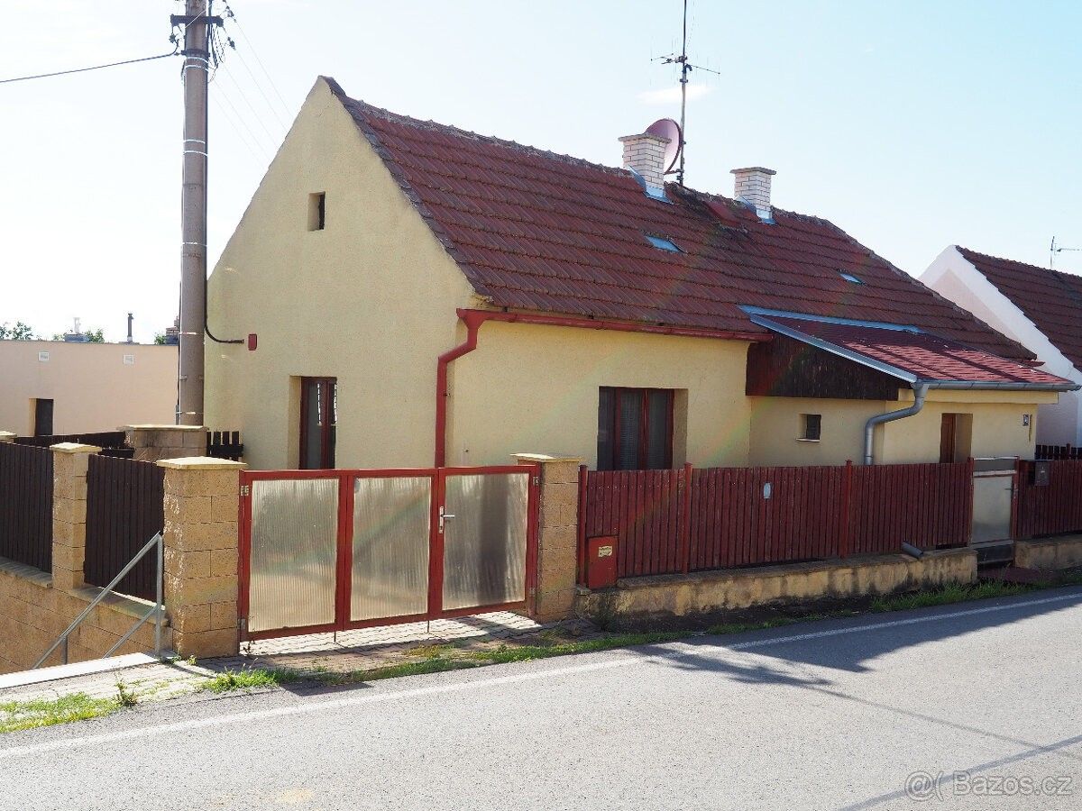 Prodej dům - Jeneč, 252 61, 189 m²
