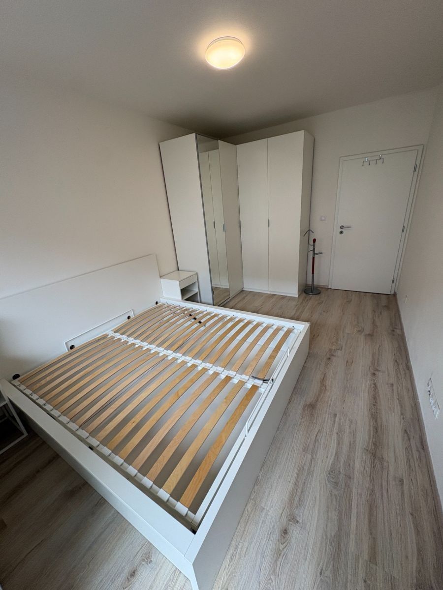 Pronájem byt 2+kk - Tupolevova, Praha - Letňany, 55 m² - 5