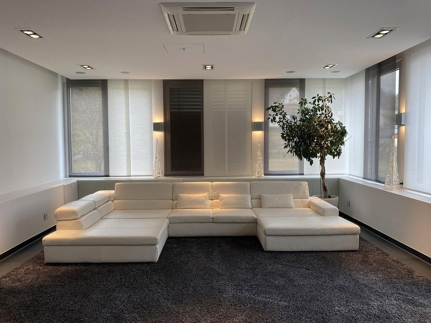 6+kk a více, Badstr. 131, , Bavorsko, 304 m² - 1