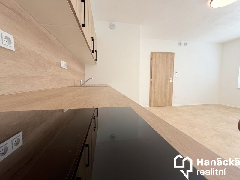 Pronájem byt 1+kk - Přerovská , Bystřice pod Hostýnem, 30 m² - 2