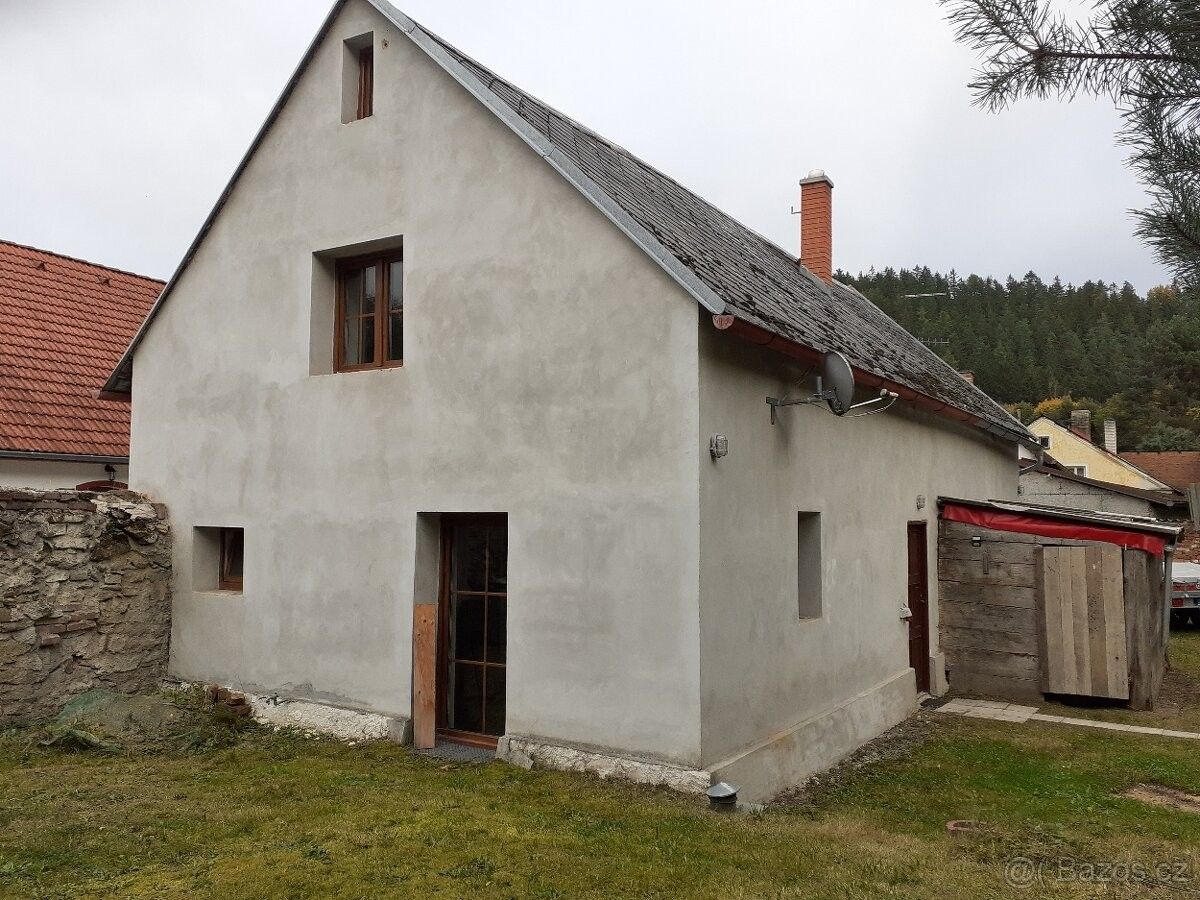 Prodej rodinný dům - Úterý, 330 40