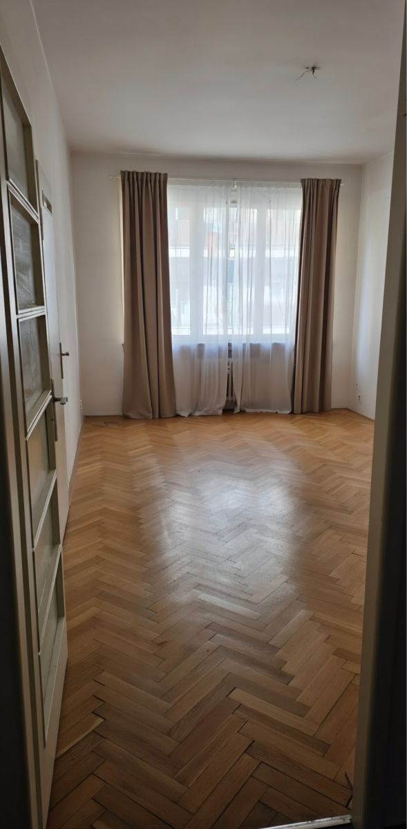 2+1, Petrské náměstí, Praha - Nové Město, 56 m² - 1