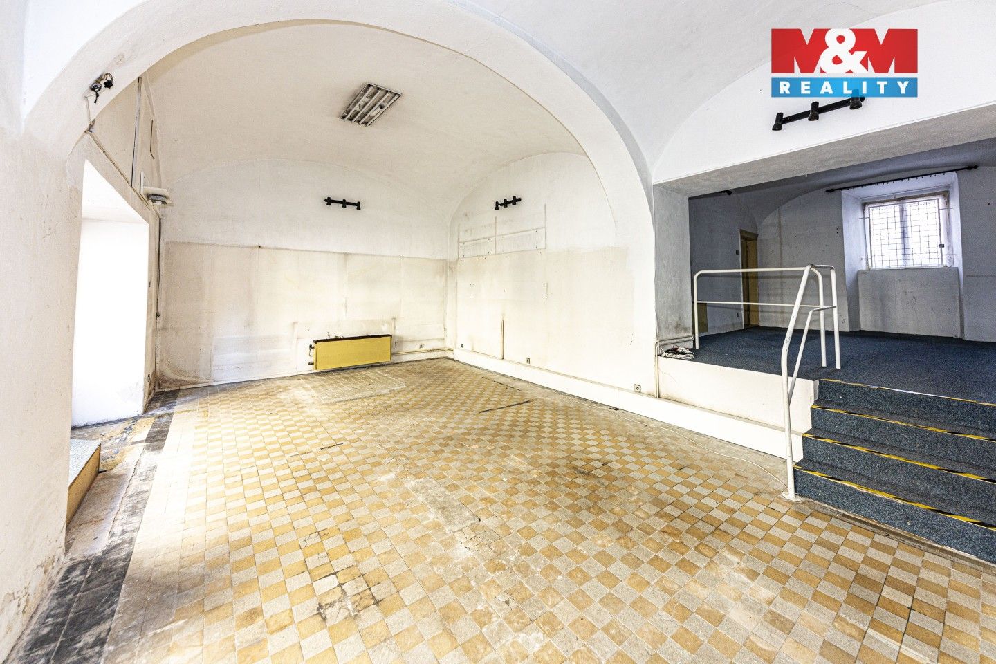 Pronájem obchodní prostory - Legerova, Kolín, 61 m²