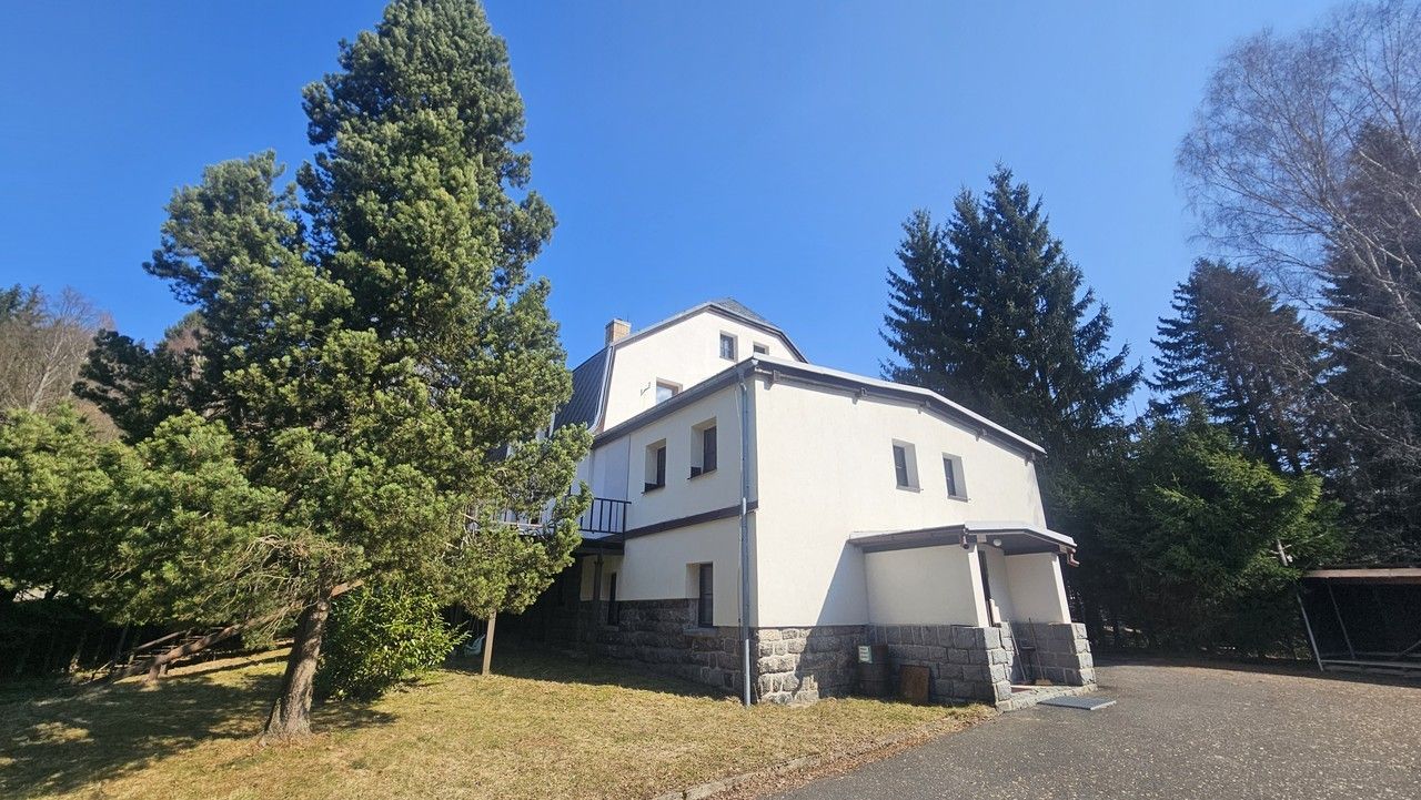 Prodej rodinný dům - Janov nad Nisou, 412 m² - 5