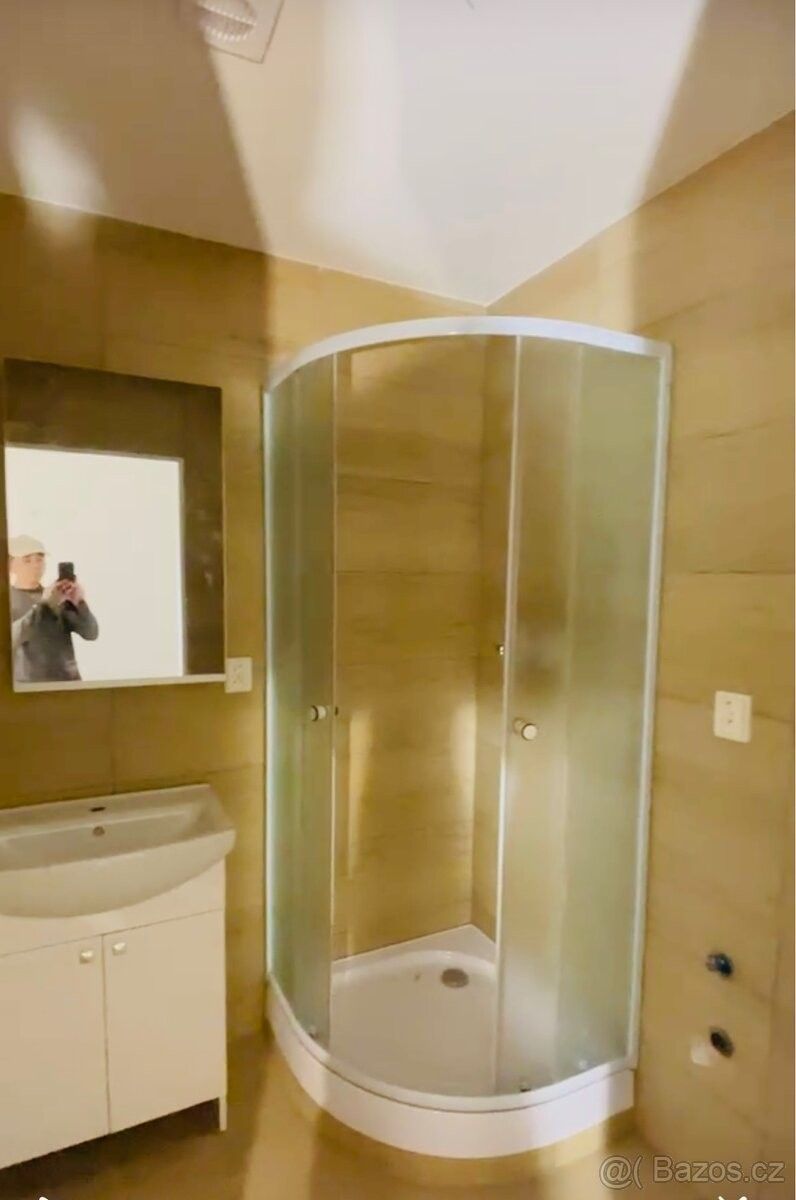 Byty, Rumburk, 408 01