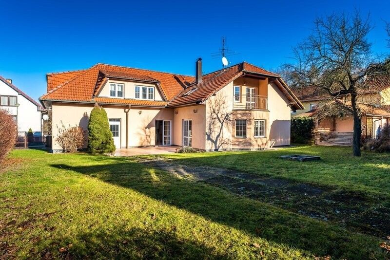 Prodej dům - Boršov nad Vltavou, 373 82, 211 m²