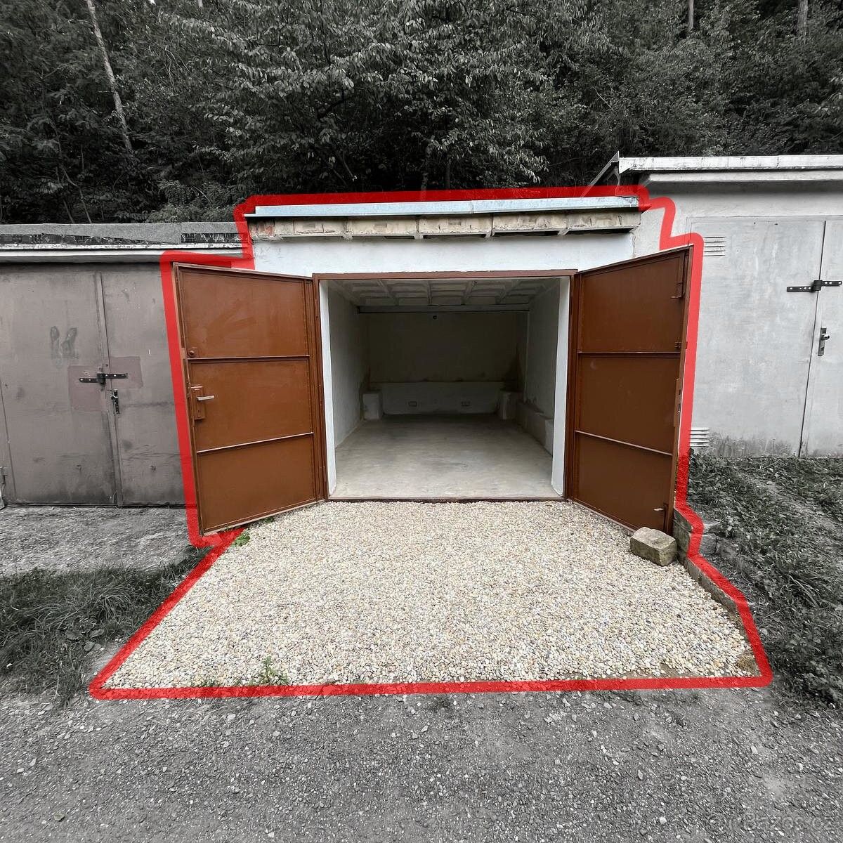 Garáže, Ostopovice, 664 49