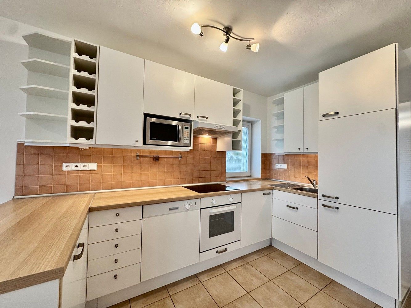 Rodinný dům · 202 m² · Na Lázeňce, Praha 10 - Dubeč - 4
