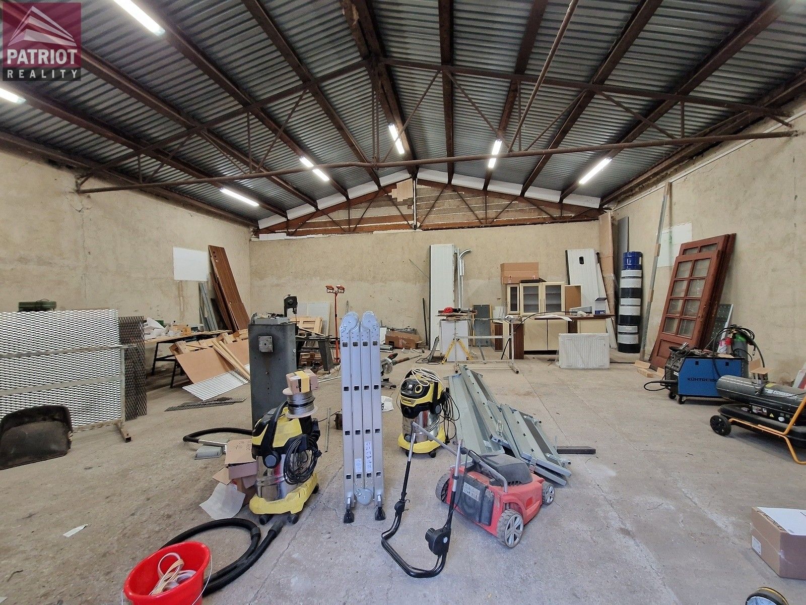 Výrobní prostory, U Romzy, Olomouc, 84 m²