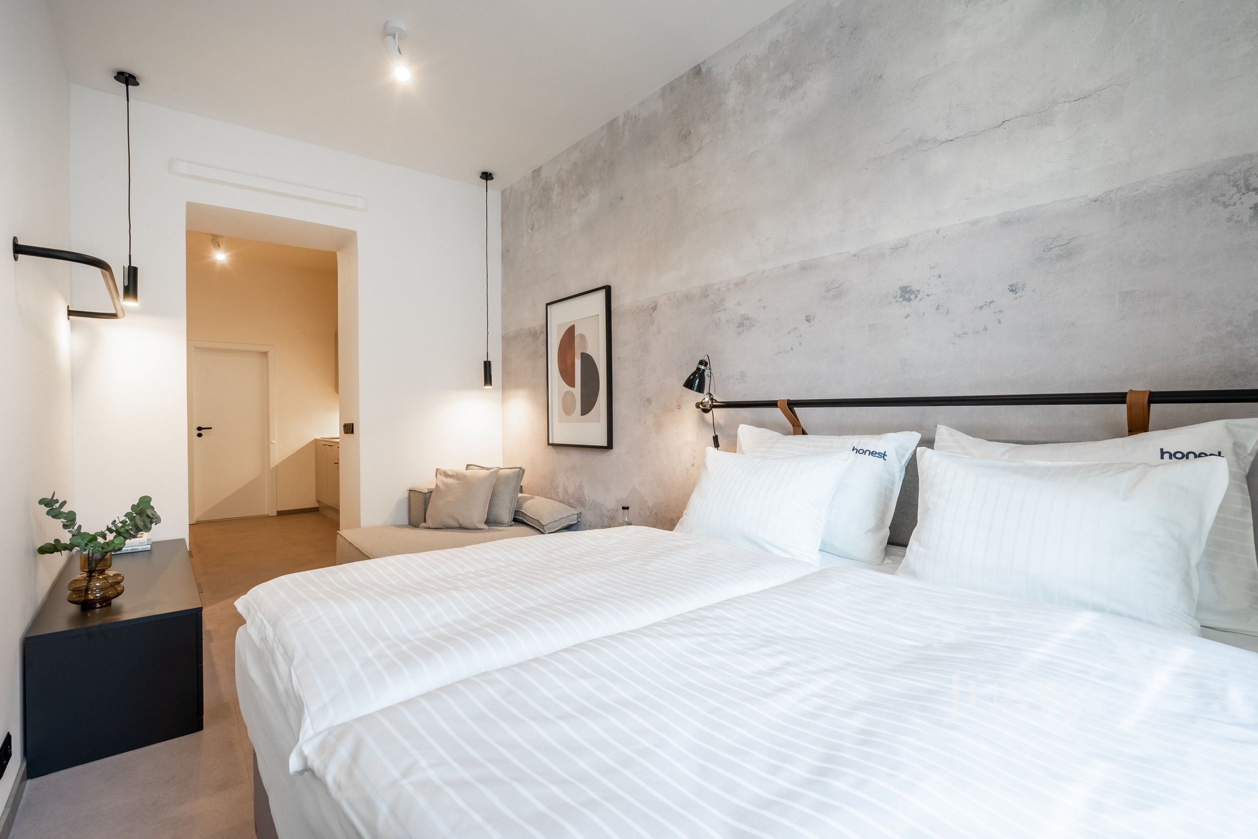 1+kk, Prvního pluku 211, Praha Karlín, 27 m² - 2