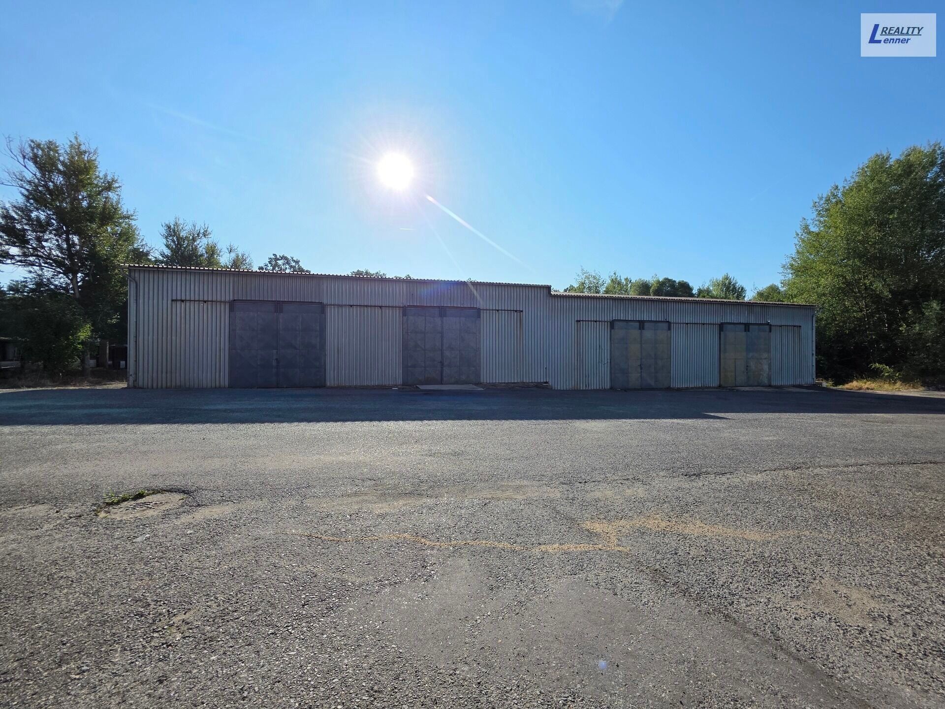 Sklady, Tochovice, 665 m² - 1