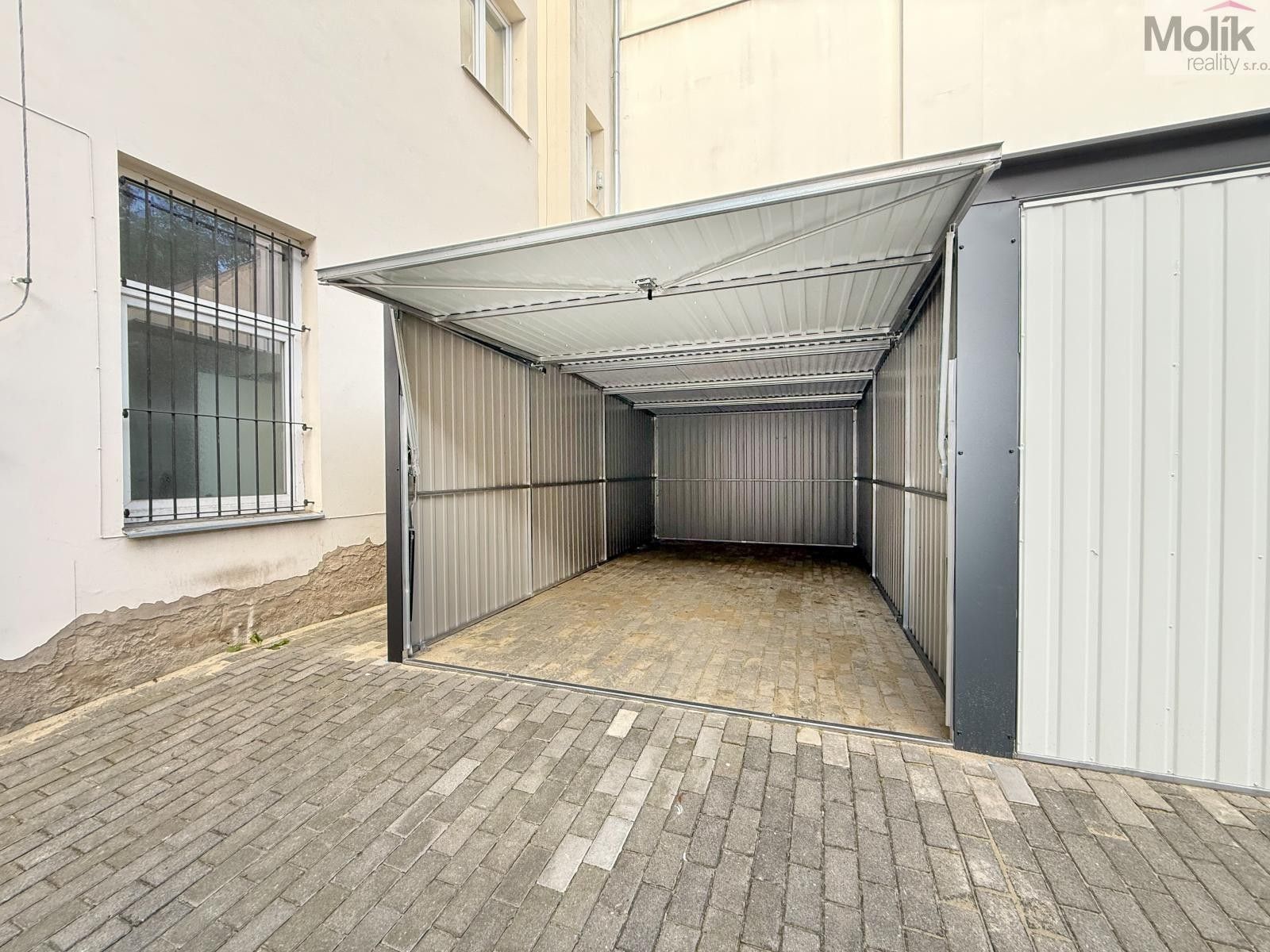Garáž · 16 m² · U Císařských lázní, Teplice - 3