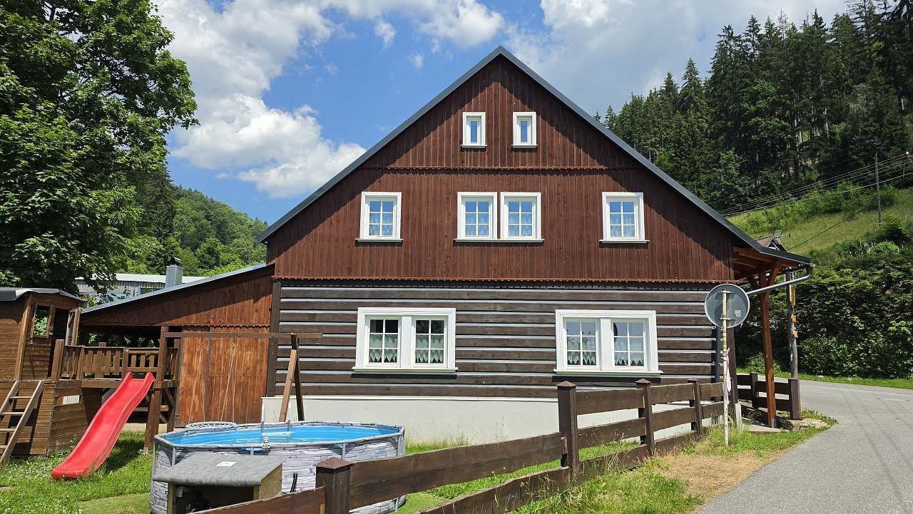 Chaty, Černý Důl, Královéhradecký kraj