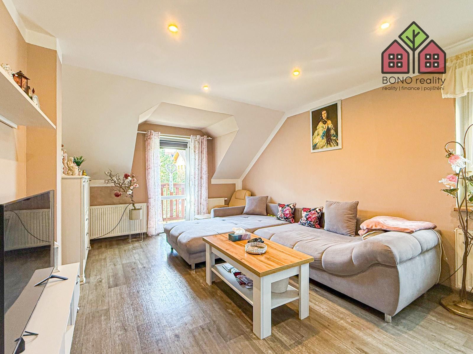 Prodej byt 3+kk - Jenčice, 90 m²