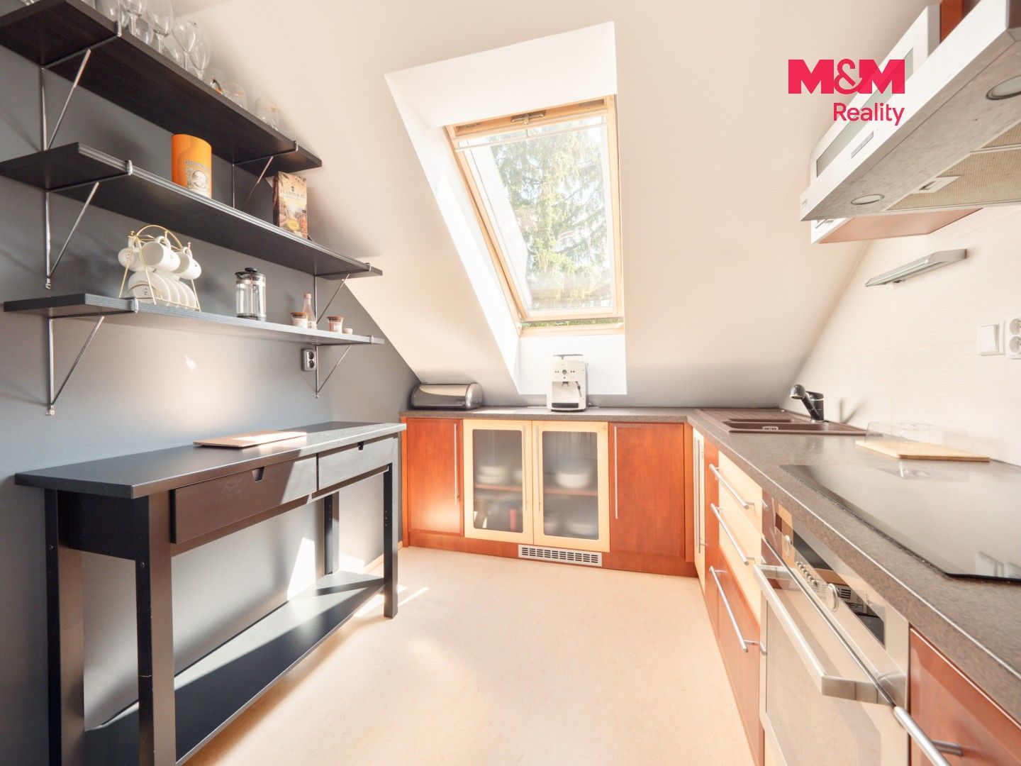 3+kk, Stochovská, Praha, 80 m² - 2